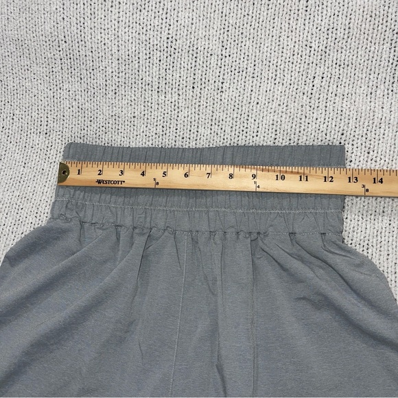 Nike Women's Athlethic high waisted grey running Shorts M - Picture 6 of 10